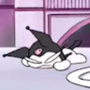 Meet your Posher, Yvie